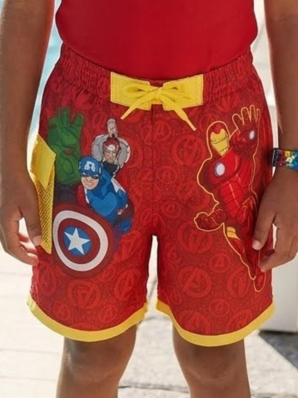 Disney Store Marvel Avengers Boys Swim Swimming Trunks Iron Man Hulk Red 9 / 10